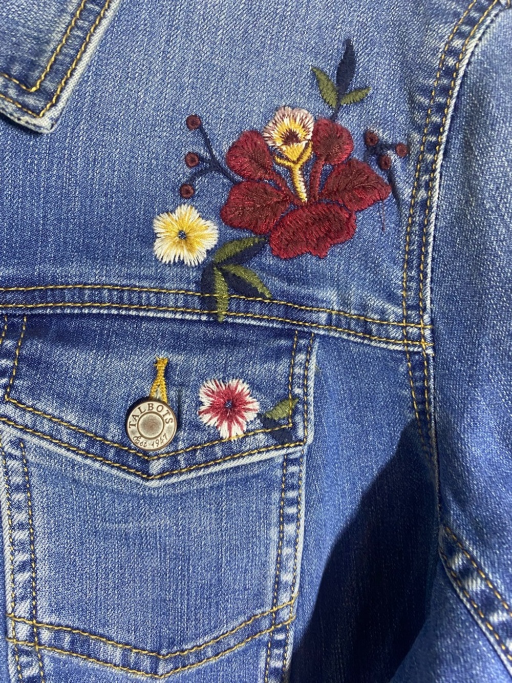 NWT! Talbots Embroidered Denim Jacket - Size XL - Picture 3 of 8
